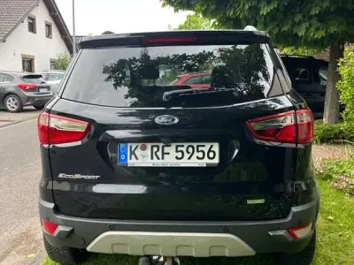 Usado Ford Ecosport Titanium 125 CV (91 kW) 2017 Negro SUV