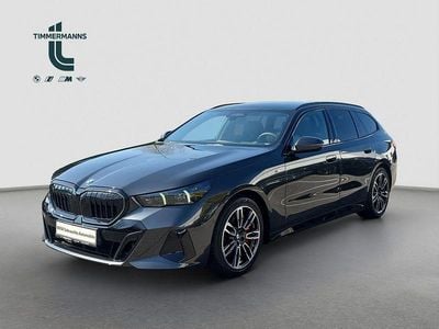 Gebraucht BMW 540 M Sport 303 PS (222 kW) 2025 Grau Kombi