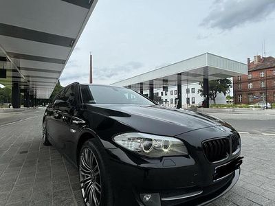 Gebraucht BMW 520 M Sport 164 PS (120 kW) 2011 Schwarz Kombi