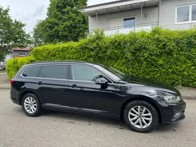 Gebraucht VW Passat Business 150 PS (110 kW) 2021 Schwarz Kombi