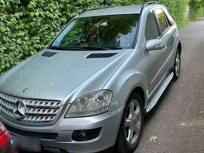 Mercedes ML320