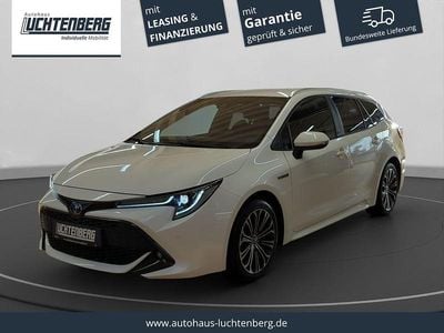 Gebraucht Toyota Corolla Team 122 PS (89 kW) 2020 Weiß Kombi