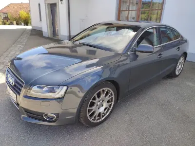 Gebraucht Audi A5 Sportback Comfort 211 PS (155 kW) 2010 Grau Kleinwagen