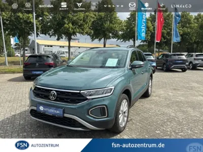 Gebraucht VW T-Roc Life 150 PS (110 kW) 2022 Blau SUV