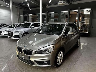Gebraucht BMW 218 136 PS (100 kW) 2015 Platinsilber metallic Van / Kleinbus
