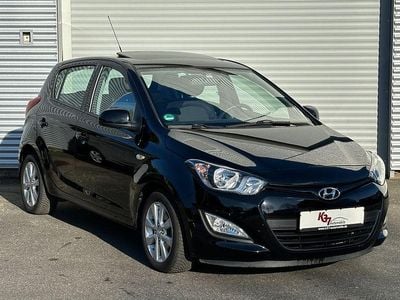 Second-hand Hyundai i20 101 CP (74 kW) 2014 Negru Hatchback
