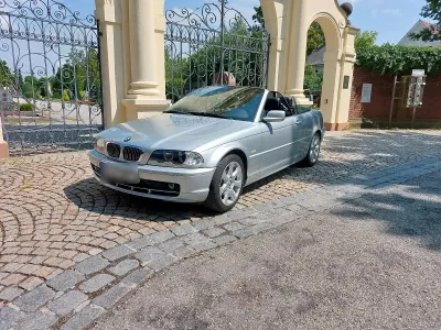 Gebraucht BMW 320 Cabriolet 170 PS (125 kW) 2001 Silber Cabrio