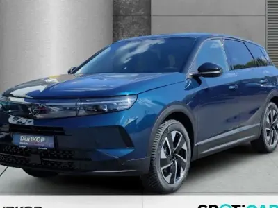 Gebraucht Opel Grandland X Ultimate 145 PS (106 kW) 2026 Blau SUV
