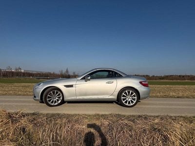 Gebraucht Mercedes SLK250 204 PS (150 kW) 2011 Silber Cabrio