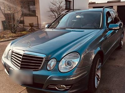 Blau Gebraucht 2007 Mercedes E280 Avantgarde Kombi | 3.300 € (Fairer Preis)