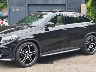 Gebraucht Mercedes GLE350 AMG 258 PS (189 kW) 2020 Obsidianschwarz SUV