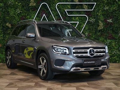 Mercedes GLB180