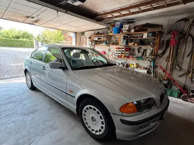 Gebraucht BMW 323 170 PS (125 kW) 1999 Silber Limousine