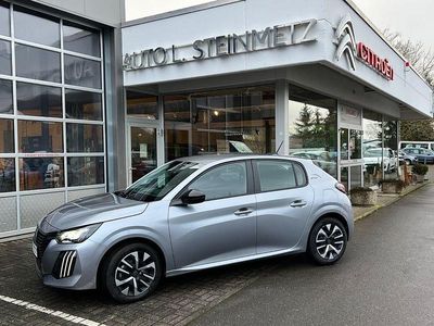 Neu Peugeot 208 Style 101 PS (74 kW) 2025 Grau Kleinwagen