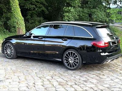 gebraucht Mercedes C400 4Matic T 9G-TRONIC AMG Sound 19“