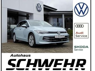 Gebraucht VW Golf VIII Style 204 PS (150 kW) 2025 Crystal ice blue metallic Limousine