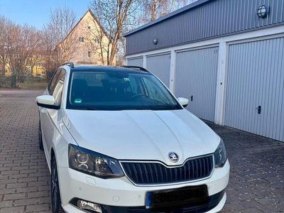 Weiß Gebraucht 2017 Skoda Fabia ScoutLine Kombi | 12.500 € (Fairer Preis)