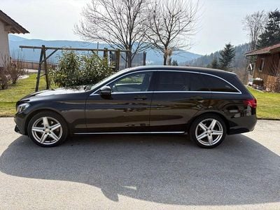 Gebraucht Mercedes C220 Avantgarde 170 PS (125 kW) 2016 Schwarz Kombi