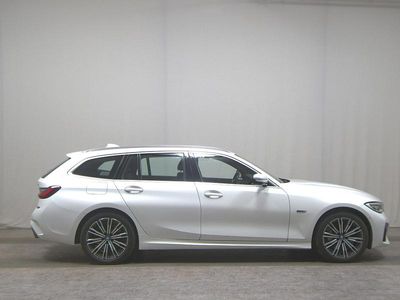 Usata BMW 330e M Sport 292 CV (214 kW) 2021 Bianco Station wagon