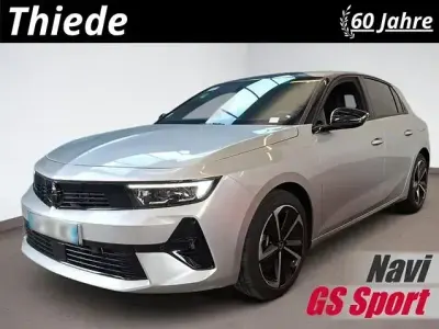 Gebraucht Opel Astra Sport 181 PS (133 kW) 2024 Kristall silber metallic Kleinwagen