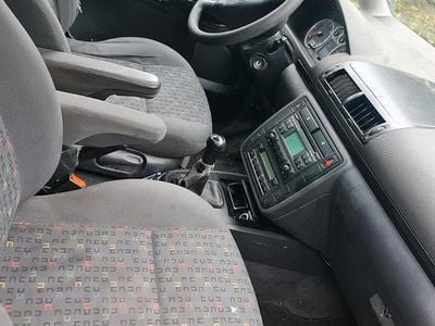 VW Sharan