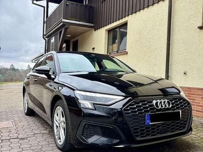 Gebraucht Audi A3 e-tron Basis 150 PS (110 kW) 2021 Schwarz Kleinwagen