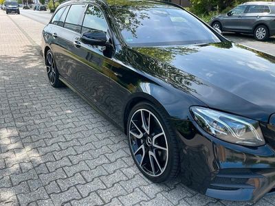Mercedes E43 AMG