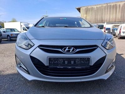 Gebraucht Hyundai i40 Comfort 135 PS (99 kW) 2012 Silber Kombi