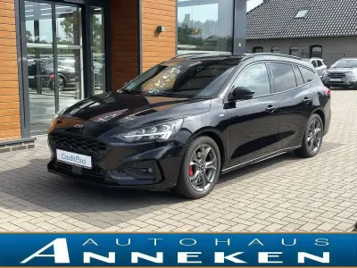Gebraucht Ford Focus ST-Line X 155 PS (114 kW) 2020 Obsidianschwarz metallic Kombi