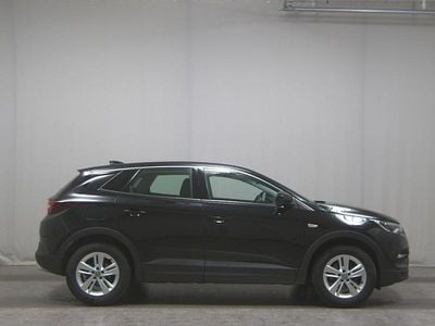 Gebraucht Opel Grandland X Business Elegance 131 PS (96 kW) 2022 Diamant schwarz/karbon schwarz SUV