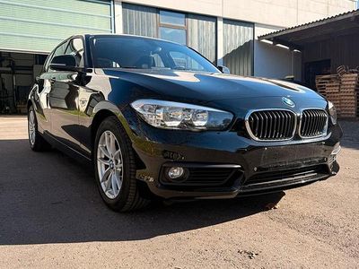 Gebraucht BMW 118 Advantage 136 PS (100 kW) 2018 Schwarz Kleinwagen