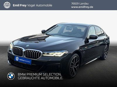 Schwarz Gebraucht 2022 BMW 530e Sport Line Limousine | 34.990 € (Fairer Preis)