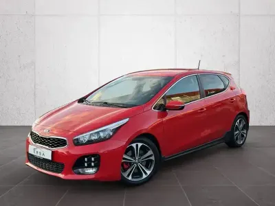 Używany Kia Ceed GT-Line 120 KM (88 kW) 2016 Czerwony Hatchback
