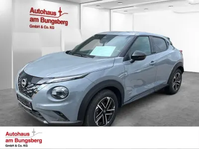 Gebraucht Nissan Juke N-Connecta 143 PS (105 kW) 2024 Grau SUV