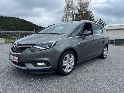 Gebraucht Opel Zafira Innovation 140 PS (102 kW) 2018 Grau Van / Kleinbus