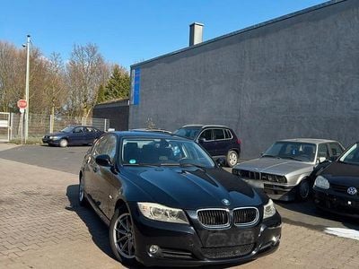 Gebraucht BMW 318 M Sport 143 PS (105 kW) 2010 Schwarz Limousine