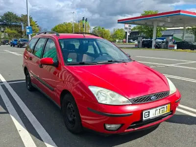Usata Ford Focus 115 CV (84 kW) 2002 Rosso Station wagon