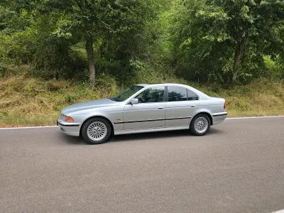 Gebraucht BMW 530 184 PS (135 kW) 1999 Silber Limousine