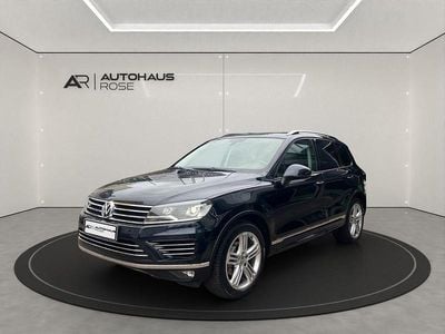 Gebraucht VW Touareg R-line 262 PS (192 kW) 2016 Blau SUV