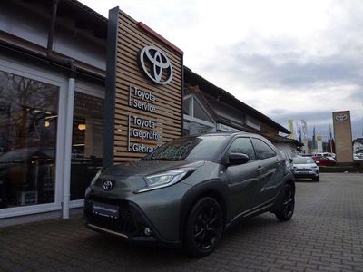Grün Gebraucht 2022 Toyota Aygo X Pulse SUV | 15.500 € (Fairer Preis)