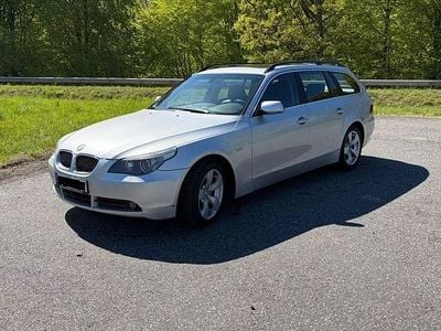Second-hand BMW 523 177 CP (130 kW) 2007 Argintiu Berlinǎ