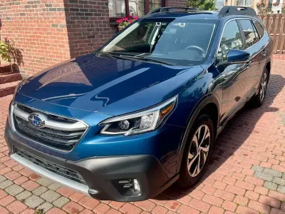 Second-hand Subaru Outback 264 CP (194 kW) 2021 Albastru Break