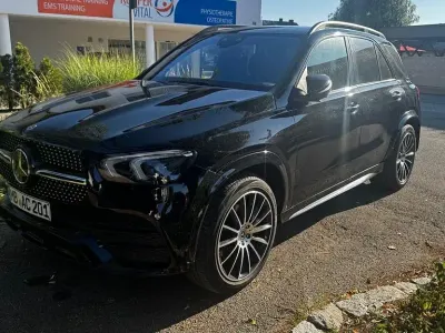 Gebraucht Mercedes GLE400 330 PS (242 kW) 2022 Schwarz SUV