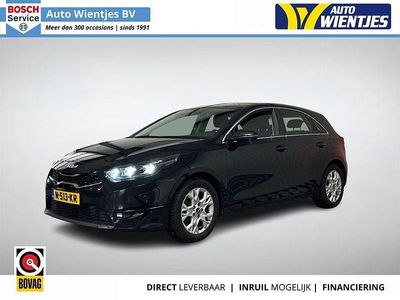 Gebraucht Kia Ceed 120 PS (88 kW) 2021 Schwarz Kleinwagen