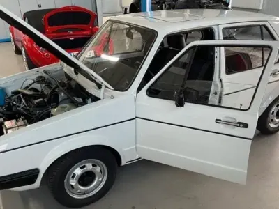 Second-hand VW Golf I 73 CP (53 kW) 1982 Alb Hatchback