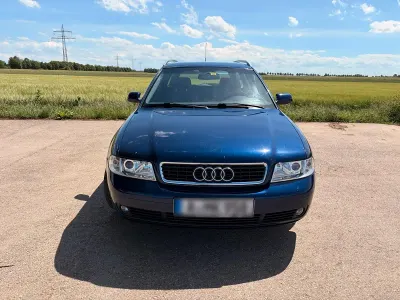 Gebraucht Audi A4 90 PS (66 kW) 2001 Blau Kombi