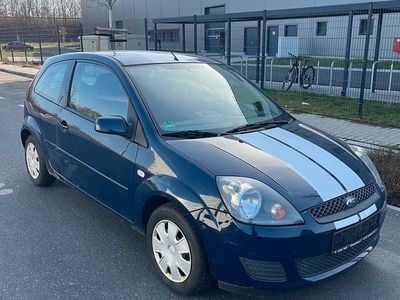 Gebraucht Ford Fiesta 2008 Blau Kleinwagen