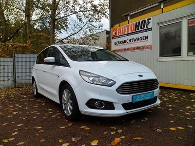 Weiß Gebraucht 2017 Ford S-MAX Business Edition Van / Kleinbus | 9.980 € (Teuer)
