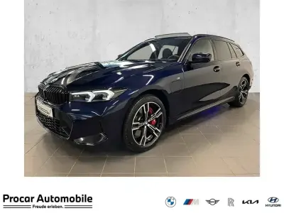 Gebraucht BMW 330e M Sport 292 PS (214 kW) 2025 Andere Kombi