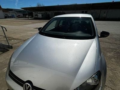 Gebraucht VW Golf VII Style 80 PS (58 kW) 2012 Silber Limousine